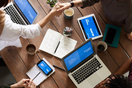 Staff Outsourcing Icon